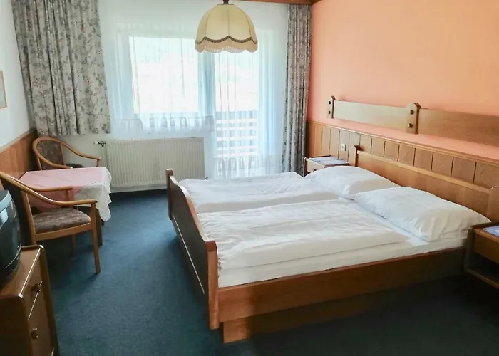 Zur Blauen Traube Gasthof 3*